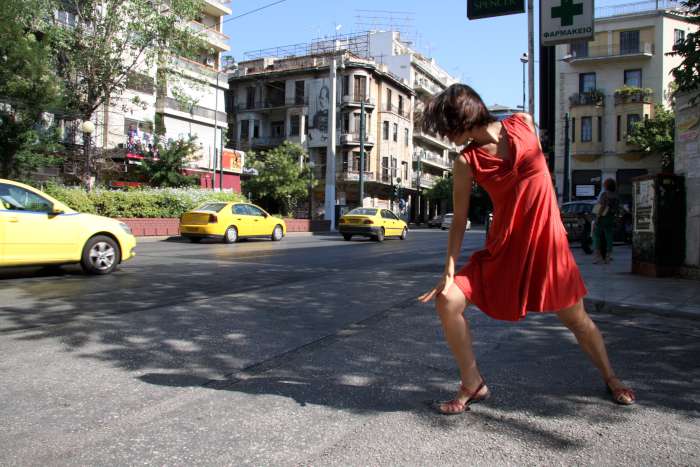 «Βήματα στην πόλη• ένα αστικό παραμύθι»