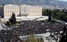 Στα… δημοκρατικά συστήματα οι κηφήνες περισσεύουν