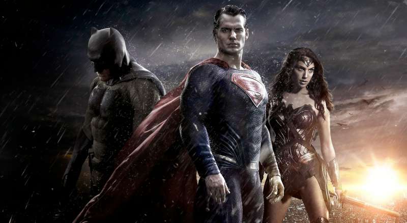 Batman V Superman 3 800
