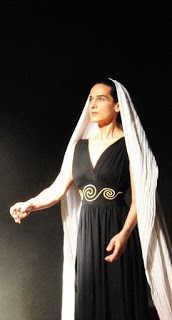 Ουδείς τέλειος και ολόκληρος....