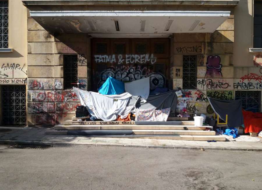 Για τις σύγχρονες Τρωάδες και τους σύγχρονους Κρέοντες