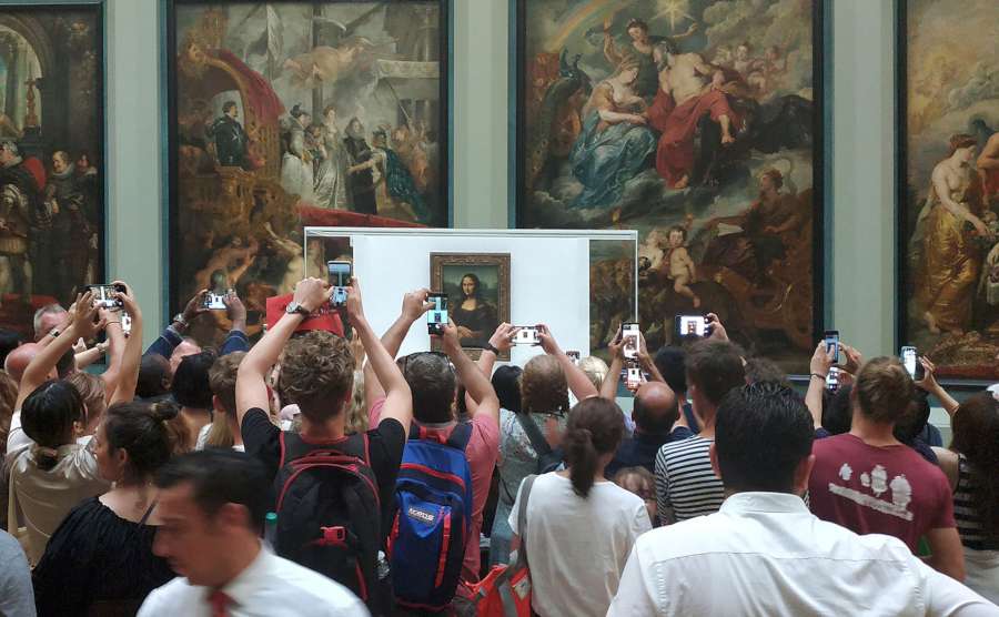 mona2