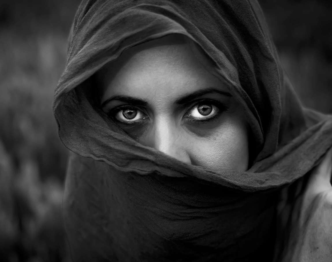 Best of Black & White & Powerful Composition