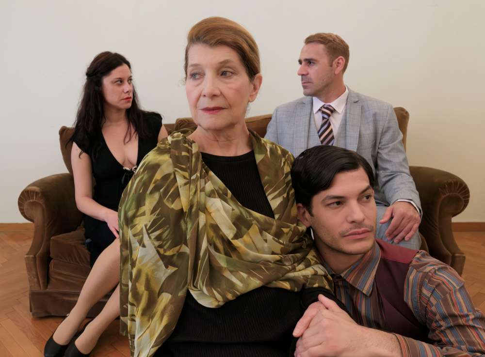 Η Σκιά του Μαρτ
