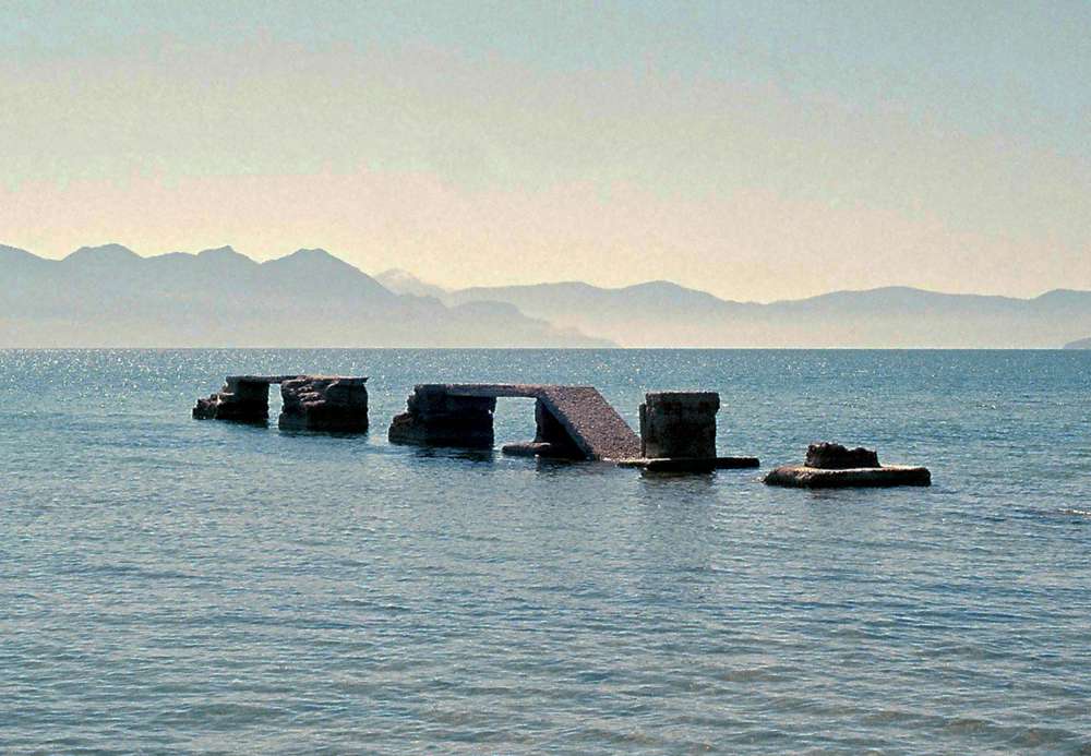 ΘΕΣΜΙΖΕΙΝ ή Πώς δημιουργείται ένα αρχιπέλαγος