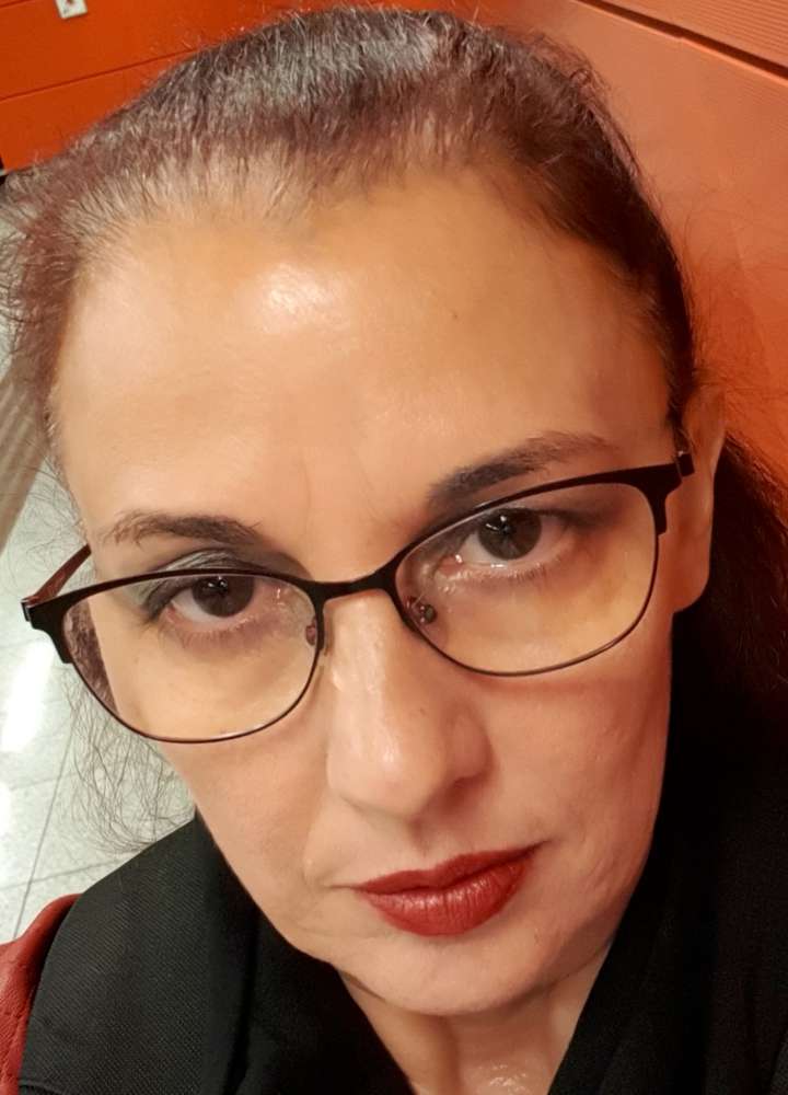 Συνέντευξη με την εικαστικό Ελευθερία Εμμανουήλ