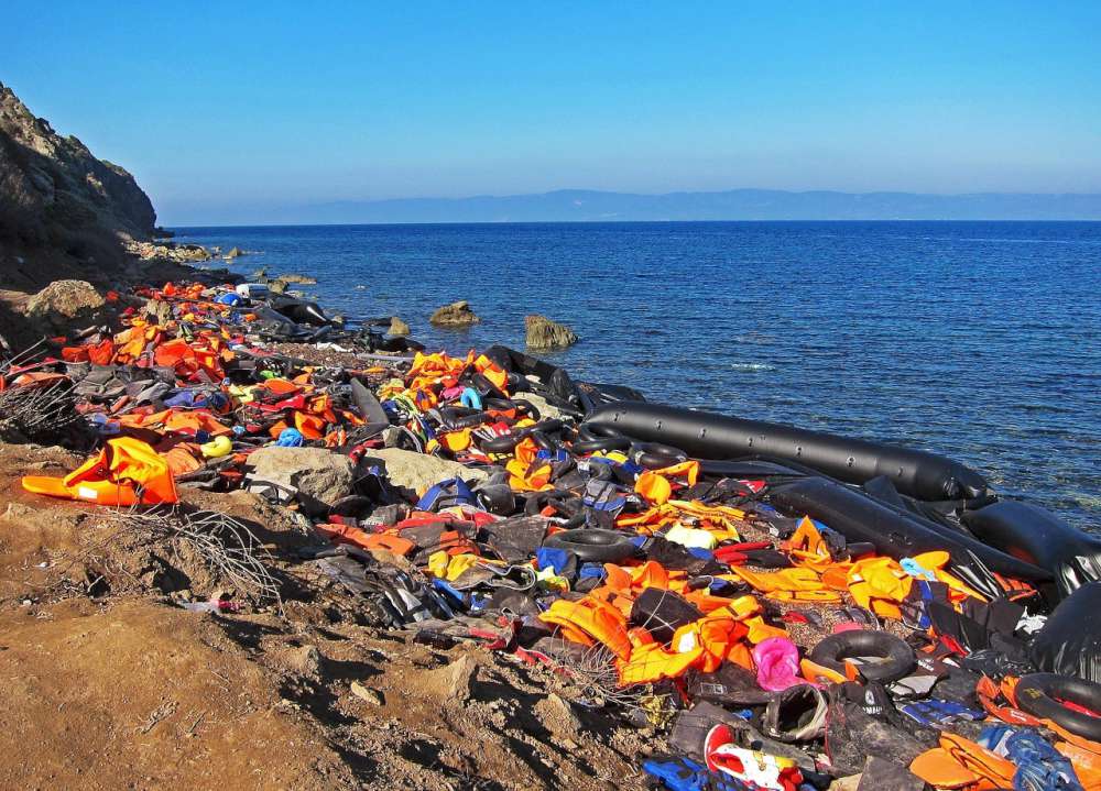 Αναζητώντας πατρίδα